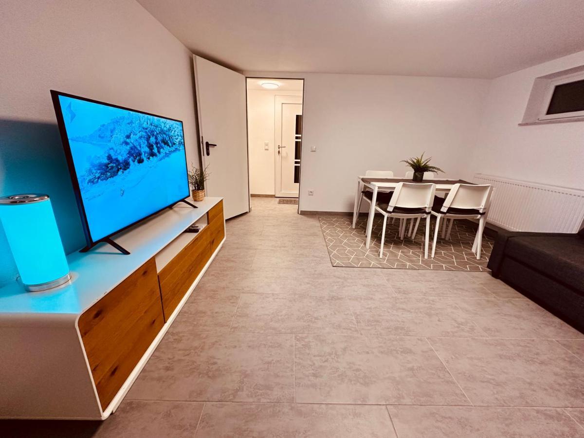 Gemuetliche Wohnung In Leverkusen Eksteriør bilde